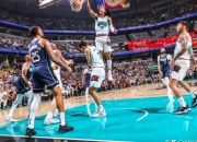 开云平台-灰熊客场惊险战胜太阳，莫兰特关键绝杀