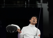 开云足球直播-法国运动员荣膺击剑比赛冠军