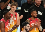 开云体育直播-篮球联赛全明星赛的精彩表现