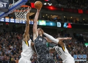 开云官网-马刺横扫美国男篮，费沃斯爆发神勇