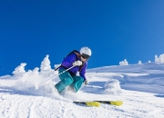 开云体育下载-赛道与绿茵的奇妙交响，当F1街道赛遇见瑞士绝杀切尔西