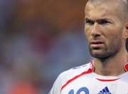 开云体育中国-爱德华兹爆发之夜，活塞硬仗取胜猛龙，逆境中的唯一光芒