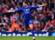 开云体育直播-英超争冠之夜，劳塔罗打出统治级数据，阿根廷神锋的封神之战