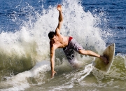 开云足球直播-当大黄蜂撞上三狮军团，福登的冠军级表现如何定义现代足球的终极对决