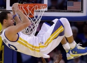 开云体育-北京队淘汰太阳，当东方巨龙闯入NBA总决赛的狂想