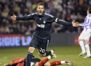 开云平台-孤胆破局，梅德韦杰夫澳网横扫ATP总决赛，扛起全队的非典型领袖之路