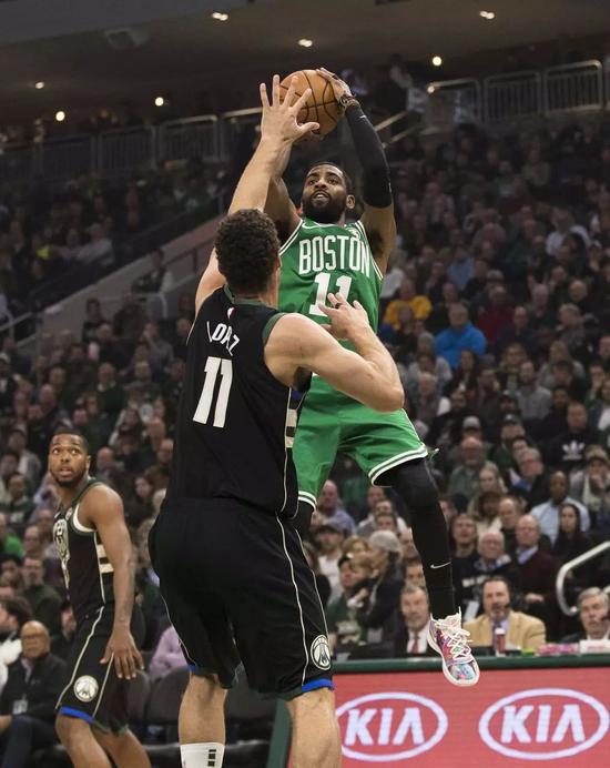 鹈鹕翻盘国王,乔治·希尔统治全场的简单介绍 鹈鹕翻盘国王,乔治·希尔统治全场的简单介绍