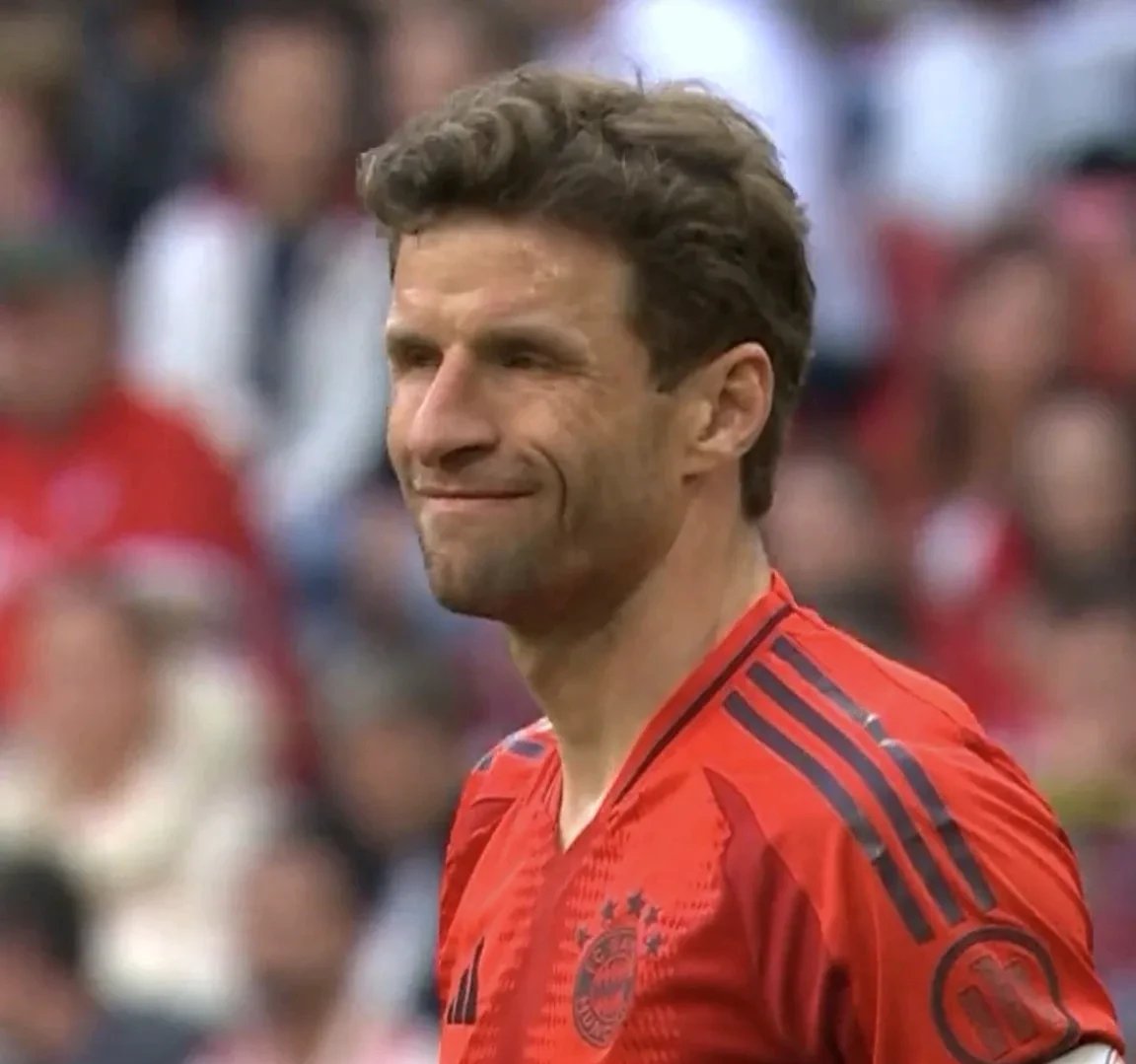 关于拜仁鏖战马德里竞技，加维打破历史纪录的信息