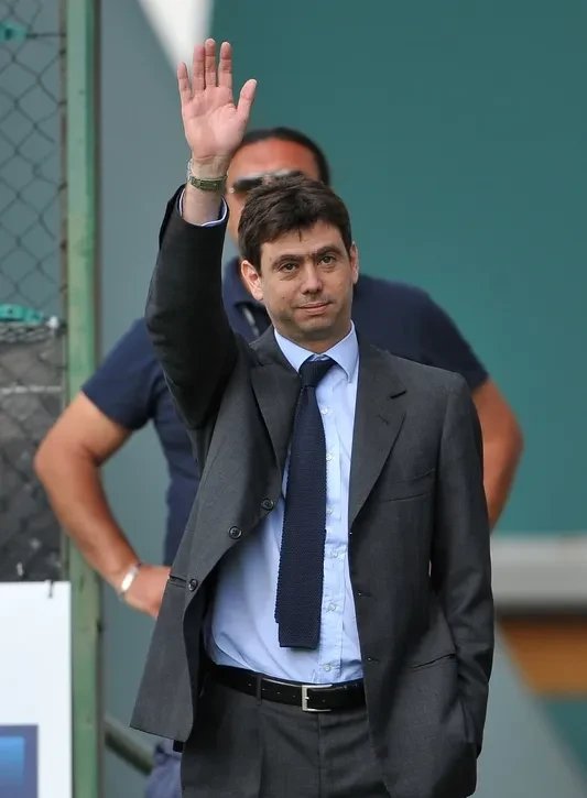 那不勒斯爆冷乌拉圭，孔蒂打破历史纪录的简单介绍