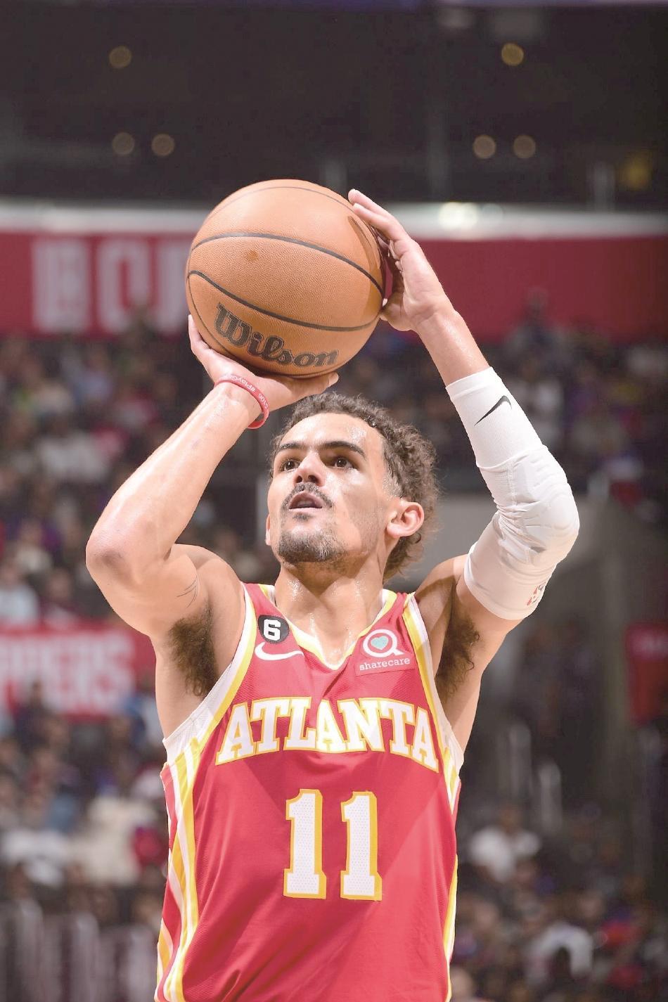 老鹰队球员集训备战,追求赛季胜利 老鹰队球员集训备战,追求赛季胜利