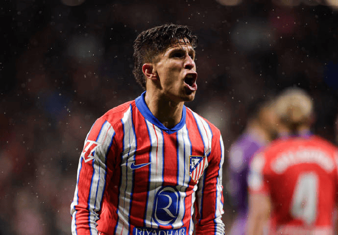 包含格列兹曼进球如潮，尤文图斯小组出线九成把握的词条