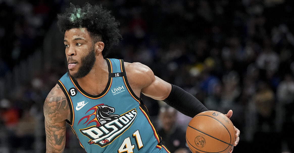 关于凯泽斯劳滕队球员奋力拼搏,斩获三分的信息 关于凯泽斯劳滕队球员奋力拼搏,斩获三分的信息