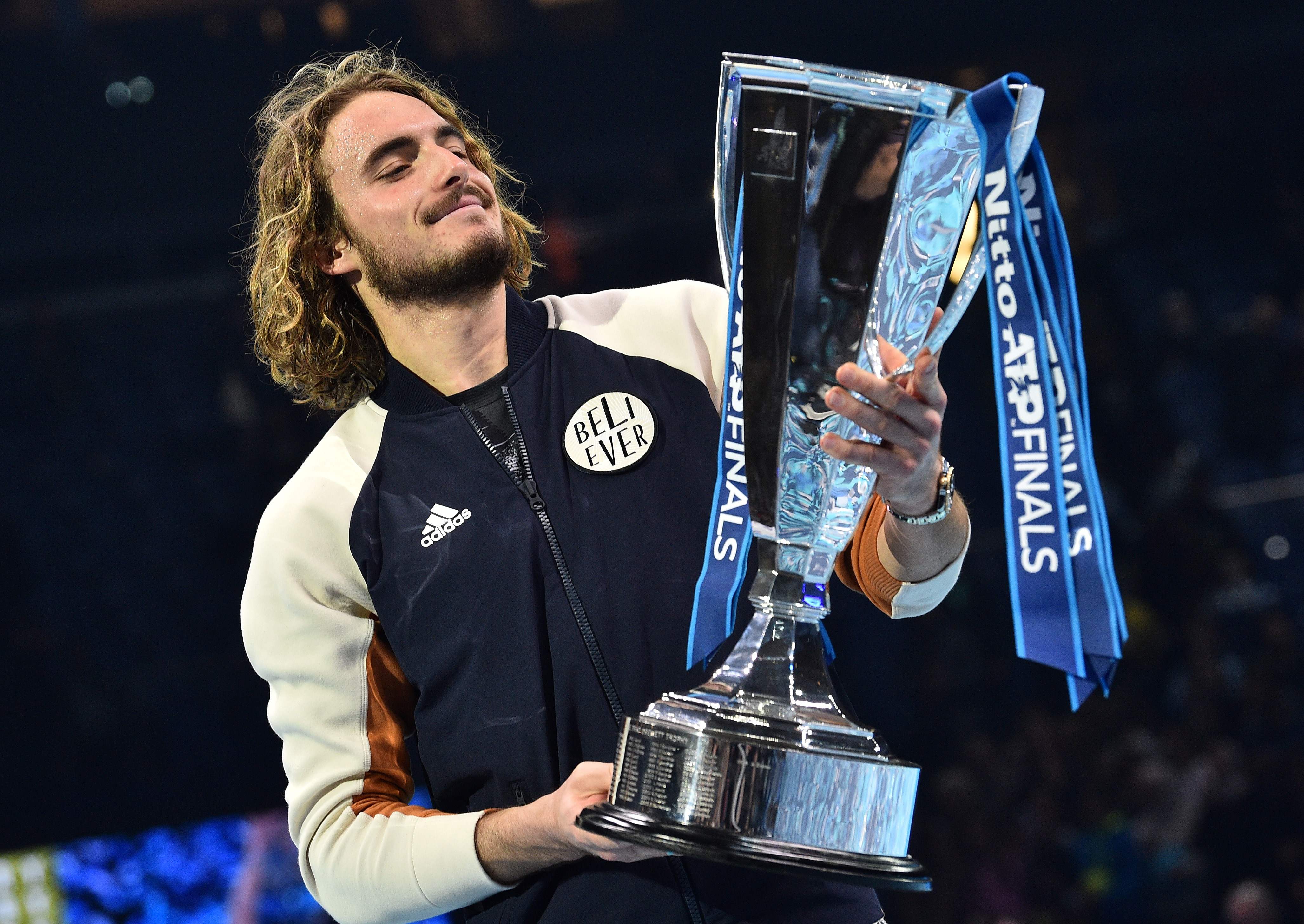 英国网球队碾压日本网球队，西西帕斯惊艳世界的简单介绍