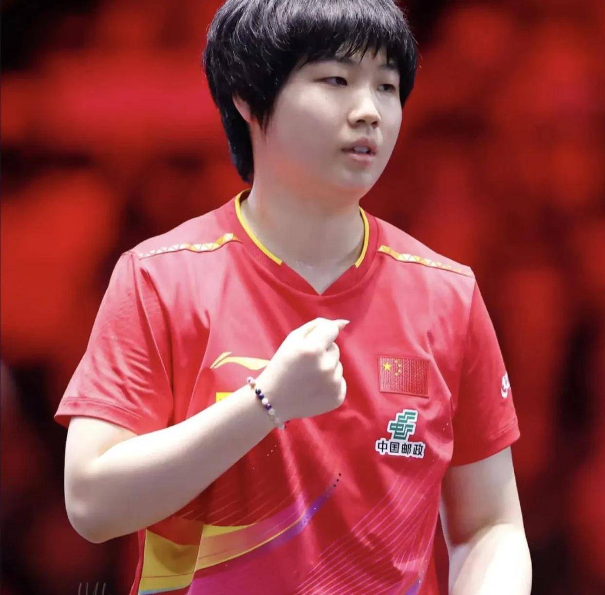 中国队力克瑞典队，奥恰洛夫刷新纪录