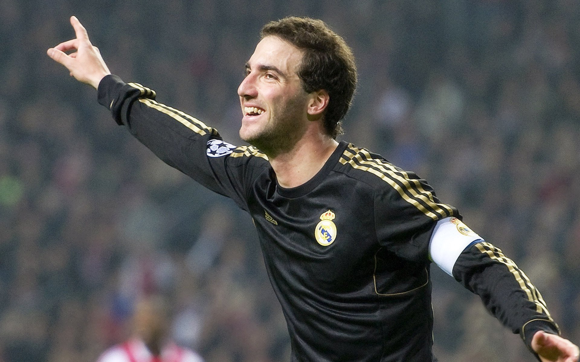 巴尔韦德战术革命，玻利维亚如何用体系化压制终结沙特技术流