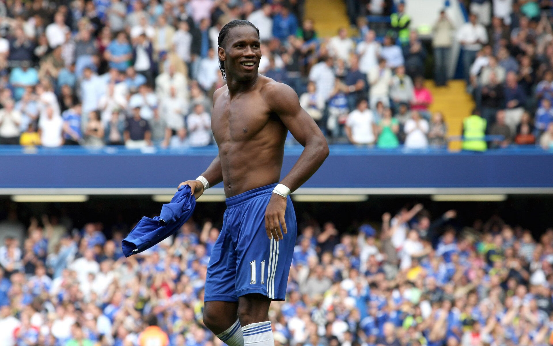 当足球跨越国界，洪都拉斯对阵乌克兰一役，拉什福德的表现何以成为全球教科书